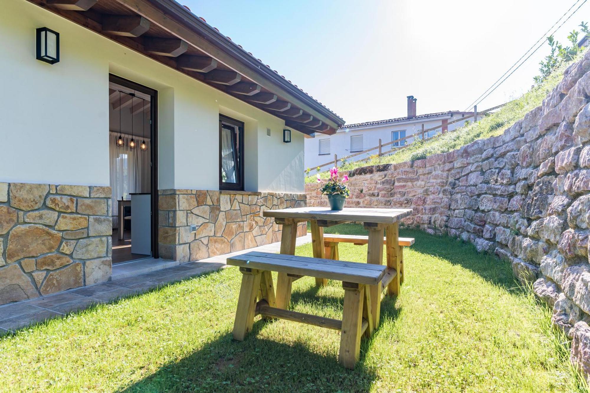 Apartamentos Cuetumerin Cangas de Onis Exterior photo