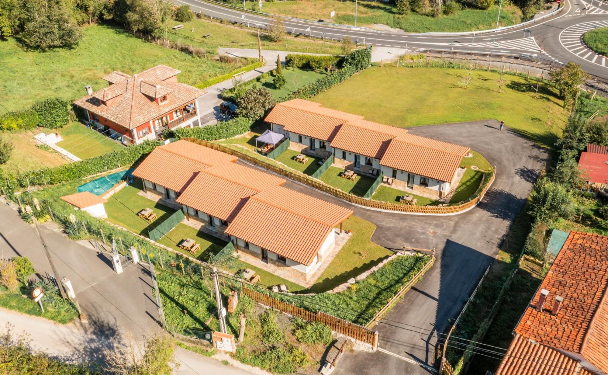 Apartamentos Cuetumerin Cangas de Onis Exterior photo